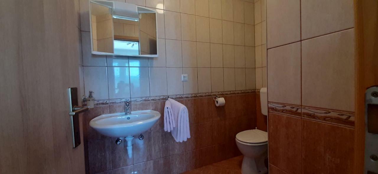 Rooms Jure Sabljak グラボヴァツ エクステリア 写真